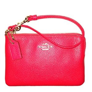 New Beautiful Pink COACH Pebbled Leather Wristlet
